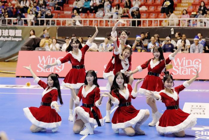 籃排同步開打！Wing Stars兩地應援陪伴粉絲歡度聖誕週末